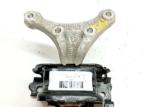 Used Engine mount PEUGEOT 2008 I (CU_) 1.2 THP 110 / PureTech 110 (110 hp) 30478047