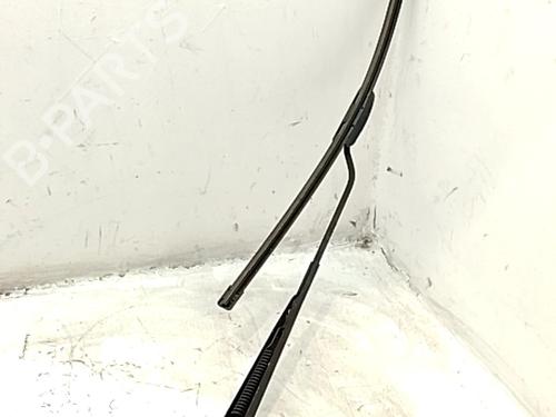 front-windshield-wiper-arm-kia-cerato-i-saloon-ld-2004-2005-2006-2007-2008-2009-2010-2011-34450604 main image