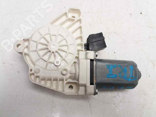 Left rear window motor MERCEDES-BENZ A-CLASS (W169) A 180 CDI (169.007, 169.307) | BP23378903E23 