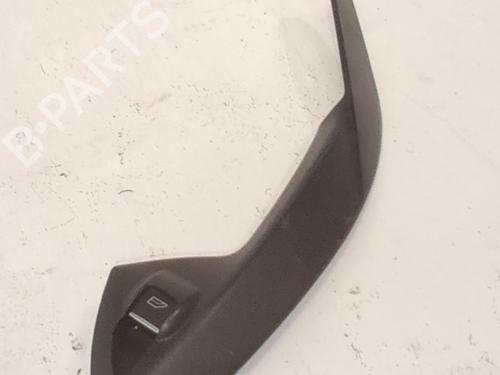 Used Right rear window switch Right rear window switch 37691761 37691761