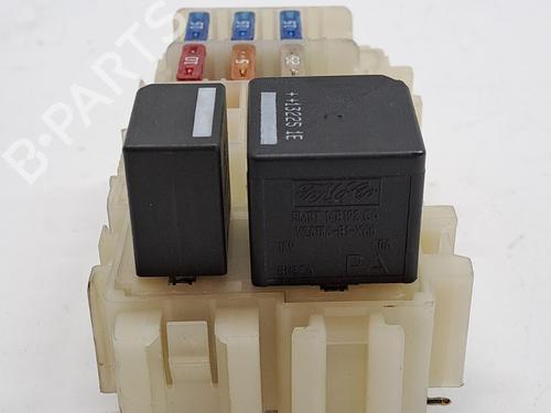 Fuse box LAND ROVER RANGE ROVER EVOQUE (L538) 2.2 D 4x4 | BP23943281E1 