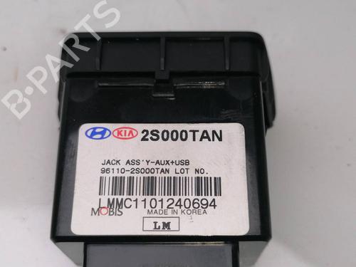 Electronic module HYUNDAI ix35 (LM, EL, ELH) 2.0 CRDi 4WD | BP23421055M83 