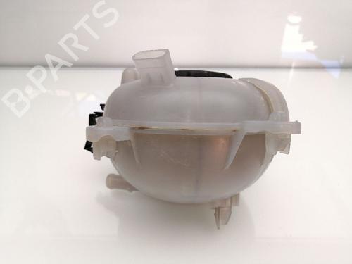 Used Expansion tank VW GOLF VII (5G1, BQ1, BE1, BE2) 1.5 TSI (150 hp) 23385449