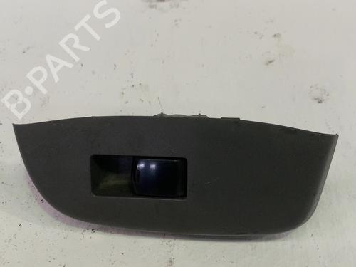 right-front-window-switch-nissan-nv200-evalia-bus-2010-36539831 main image