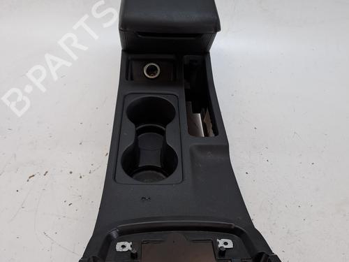 Armrest / Center console SEAT LEON ST (5F8) 1.6 TDI | BP26951306I20