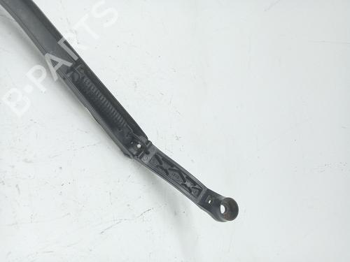 Front windshield wiper arm MITSUBISHI ASX (GA_W_) 1.8 DI-D (GA6W) | BP24189014C143 