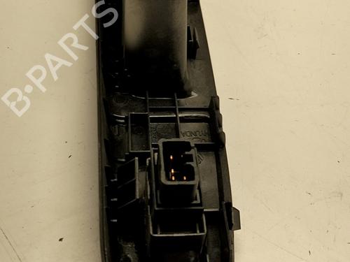 Right front window switch HYUNDAI GETZ (TB) 1.5 CRDi | BP30921318I26