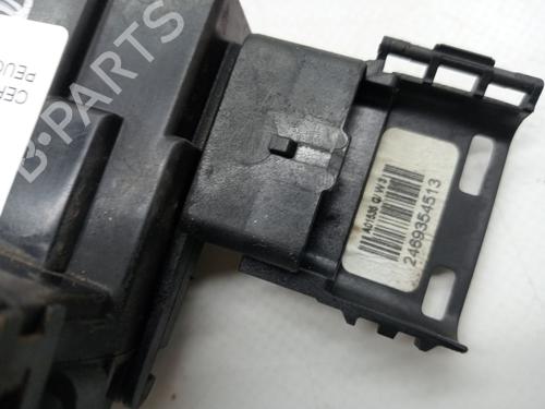 Front right lock PEUGEOT 5008 (0U_, 0E_) 2.0 HDi | BP23354622C97 