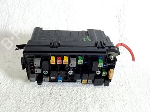 Used Fuse box CHEVROLET CAPTIVA (C100, C140) 2.2 D 4WD (184 hp) 31580549