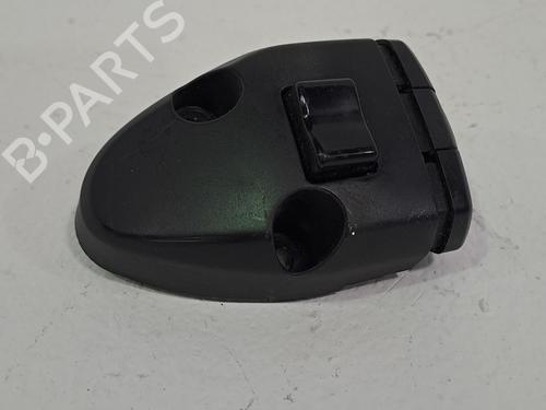 Used Steering wheel controls NISSAN X-TRAIL I (T30) 2.2 dCi 4x4 (136 hp) 23373344