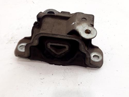 Used Engine mount FIAT GRANDE PUNTO Van (199_) 1.3 JTD Multijet (199CXC1A) (75 hp) 32257801
