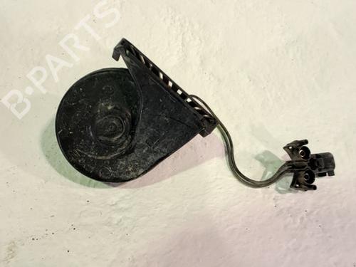 Horn FORD KUGA II (DM2) 2.0 TDCi (150 hp) 32107277