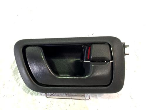 front-right-interior-door-handle-mitsubishi-pajero-iii-v7_w-v6_w-1999-2000-2001-2002-2003-2004-2005-2006-2007-32257923 main image
