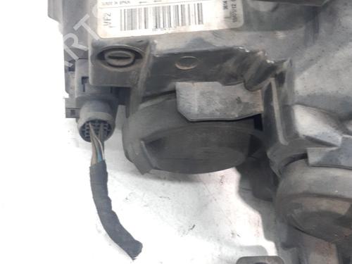 Right headlight VW GOLF VI (5K1) 1.6 TDI | BP37591628C29 - Image 2
