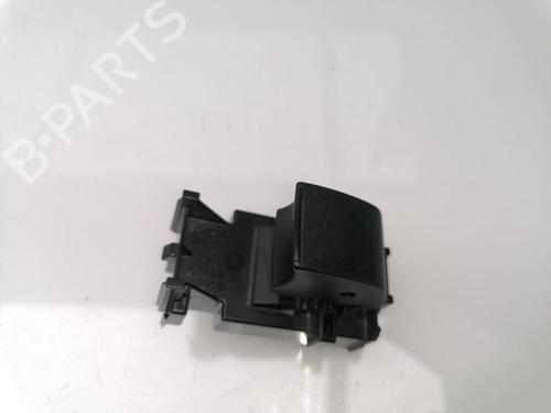 Used Right front window switch TOYOTA YARIS (_P21_, _PA1_, _PH1_) 1.5 (MXPA11) (125 hp) 23420790