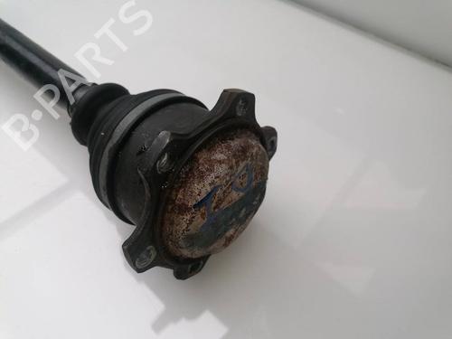 Used Left front driveshaft AUDI A4 B5 Avant (8D5) 2.5 TDI quattro (150 hp) 23940024