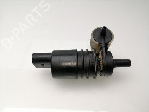 Used Washer pump MERCEDES-BENZ B-CLASS Sports Tourer (W245) B 180 CDI (245.207) (109 hp) 23404635