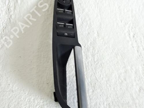 Used Left front window switch FORD KUGA II (DM2) 2.0 TDCi (150 hp) 31011532