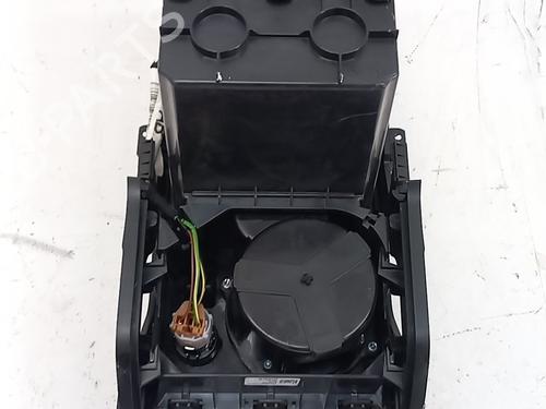 Middle console LAND ROVER DISCOVERY SPORT (L550) 2.0 D 4x4 | BP36540067I22 - Image 2