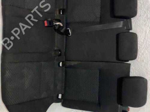 Sæde Bagtil Sæde Bagtil VW GOLF VI (5K1) 1.6 TDI (90 hp) 34716449 34716449
