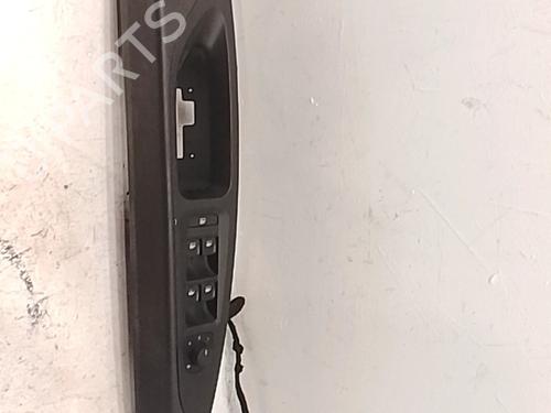 Used Left front window switch Left front window switch SEAT LEON (5F1) 1.4 TSI (125 hp) 34496762 34496762
