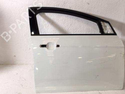Used Right front door Right front door FORD FOCUS III 1.6 TDCi (115 hp) 39741495 39741495