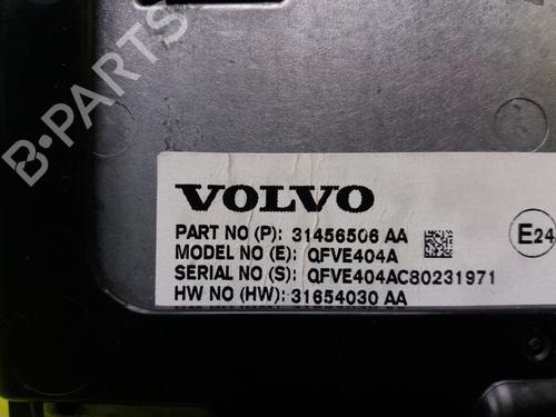 Radio VOLVO XC40 (536) D4 AWD 36010346
