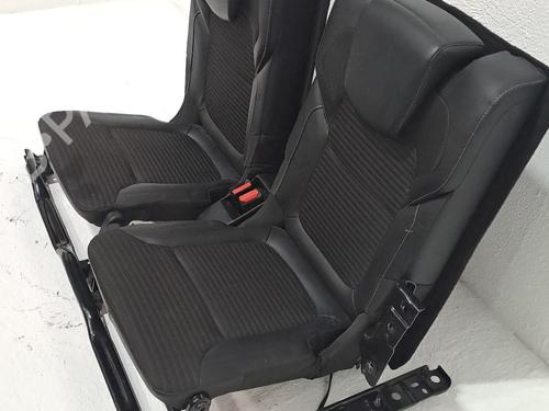 Sæde bagtil (3. række) Sæde bagtil (3. række) 37687979 37687979