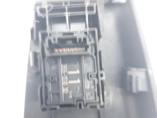 Right rear window switch TOYOTA COROLLA Estate (_E21_) 1.8 Hybrid (ZWE211W) | BP34209347I28 - Image 2