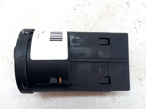 Forlygtekontakt VW POLO IV (9N_, 9A_) 1.4 TDI | BP29558561I24 