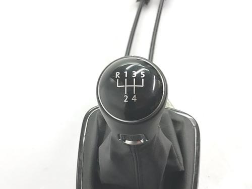 Used Gear lever Gear lever VW POLO V (6R1, 6C1) 1.2 TSI (90 hp) 35771929 35771929