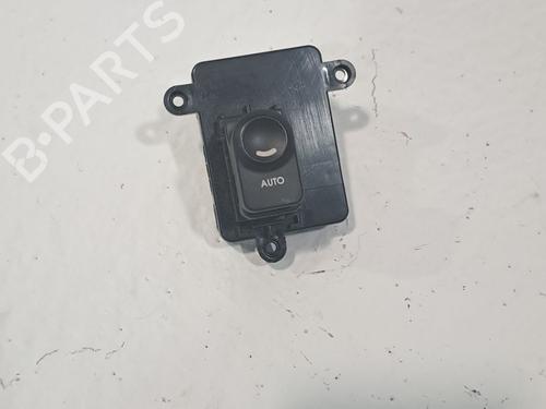 Used Right front window switch HYUNDAI i30 (FD) 1.6 CRDi (116 hp) 26233475