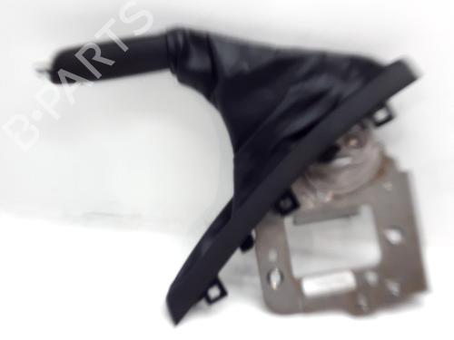 håndbremse håndbremse FIAT FREEMONT (345_) 2.0 JTD (140 hp) 33761136 33761136