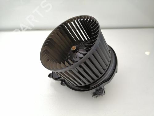 Used Heater blower motor RENAULT MEGANE IV Grandtour (K9A/M/N_) 1.3 TCe 160 (K9NC) (158 hp) 30452159