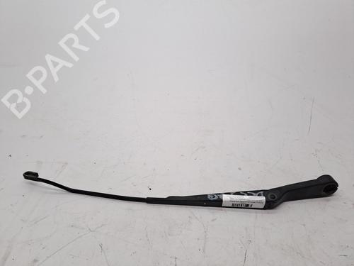 Used Front windshield wiper arm LAND ROVER FREELANDER I (L314) 2.5 V6 4x4 (177 hp) 23379696
