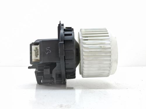 Used Heater blower motor RENAULT CLIO V (B7_) 1.0 TCe 90 (B7MT) (91 hp) 28957812