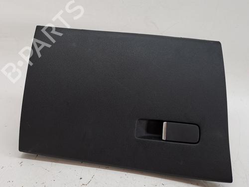 Used Glove box MG MG HS 1.5 EHS Hybrid (CSA6463) (258 hp) 27312809