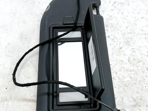 Used Right sun visor Right sun visor OPEL ASTRA L (OV5) 1.2 (FPHNSL, FPHNSR) (131 hp) 35752529 35752529