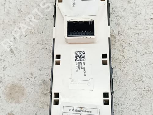 Left front window switch HYUNDAI TUCSON (NX4E, NX4A) 1.6 T-GDi | BP38749042I27 - Image 3