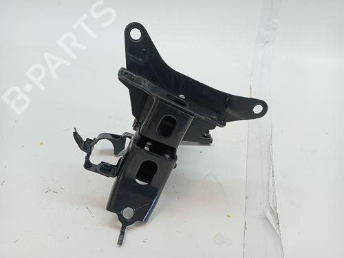 Gearbox mount TOYOTA YARIS (_P13_) 1.5 Hybrid (NHP130_, NHP130) | BP23363042M88