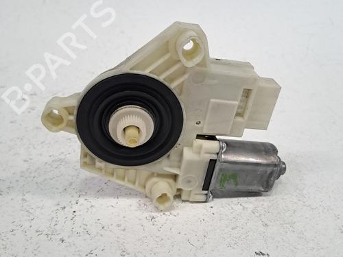 Used Left front window motor SKODA RAPID Spaceback (NH1) 1.6 TDI (90 hp) 27098862