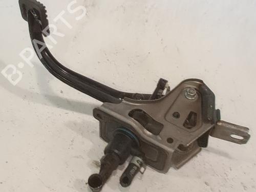 Clutch pedal KIA STONIC (YB) 1.0 T-GDi | BP38418278I13 - Image 3