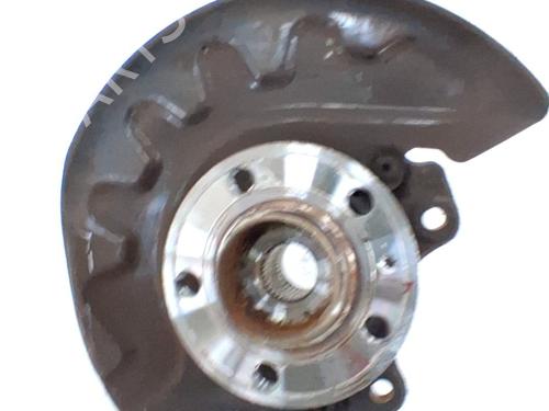 Used Right front steering knuckle Right front steering knuckle SKODA FABIA III Estate (NJ5) 1.2 TSI (110 hp) 33771974 33771974