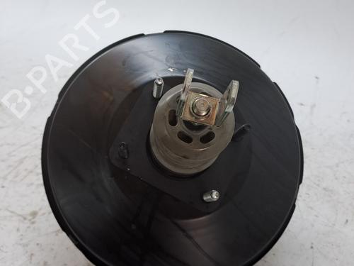 Used Servo brake TOYOTA YARIS (_P13_) 1.0 (KSP130_, KSP130) (69 hp) 23375170
