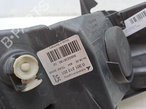 Left headlight PEUGEOT 407 SW (6E_, 6D_) 2.0 HDi 135 | BP23362812C28 