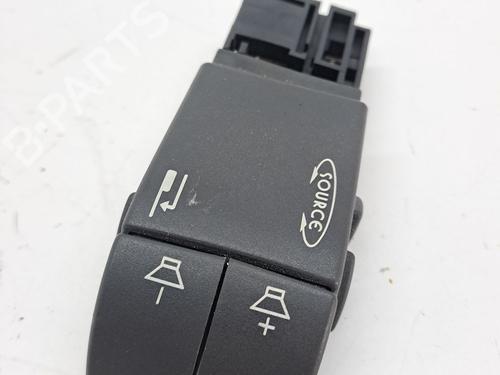 Used Switch RENAULT TWINGO II (CN0_) 1.5 dCi (CN0E) (64 hp) 23367156