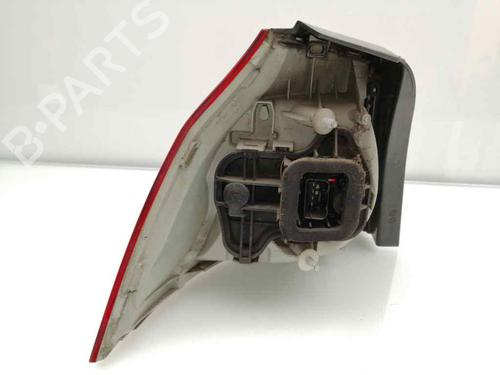 Right taillight VW GOLF V (1K1) 1.4 16V | BP23448990C35 