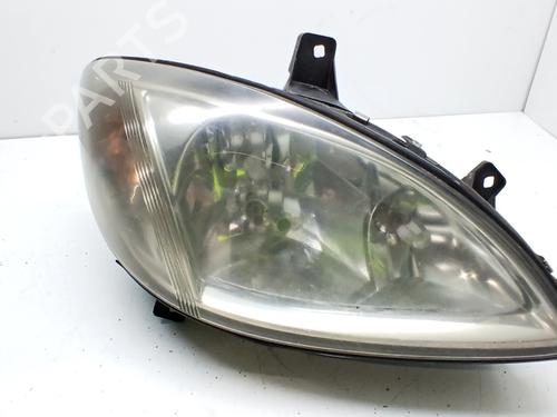 Used Right headlight MERCEDES-BENZ VITO / MIXTO Van (W639) 111 CDI (639.601, 639.603, 639.605) (109 hp) 32256737