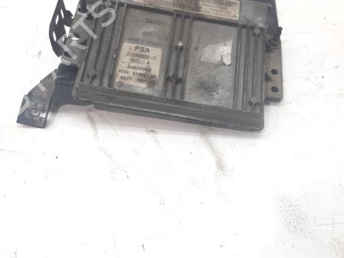 Centralina do motor Centralina do motor PEUGEOT 206 Hatchback (2A/C) 1.4 i (75 hp) 34331646 34331646