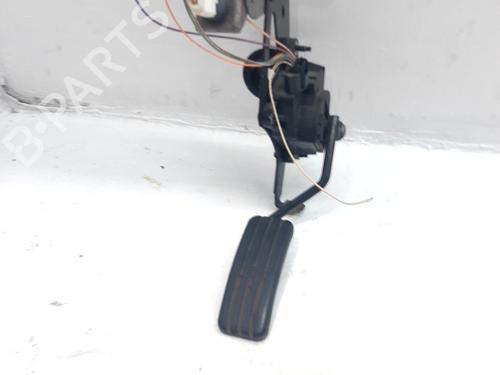 pedal-renault-scenic-ii-jm01_-2003-2004-2005-2006-2007-2008-2009-2010-34496577 main image